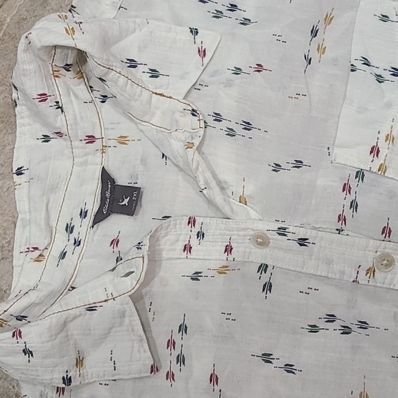 Womens 2xl eddie bauer light button up - Picture 2 of 7
